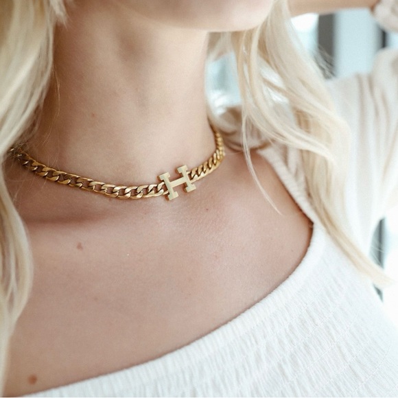 New H Letter Choker Necklace Stainless Steel, 18K Gold Plated Chain Necklace - Picture 4 of 4